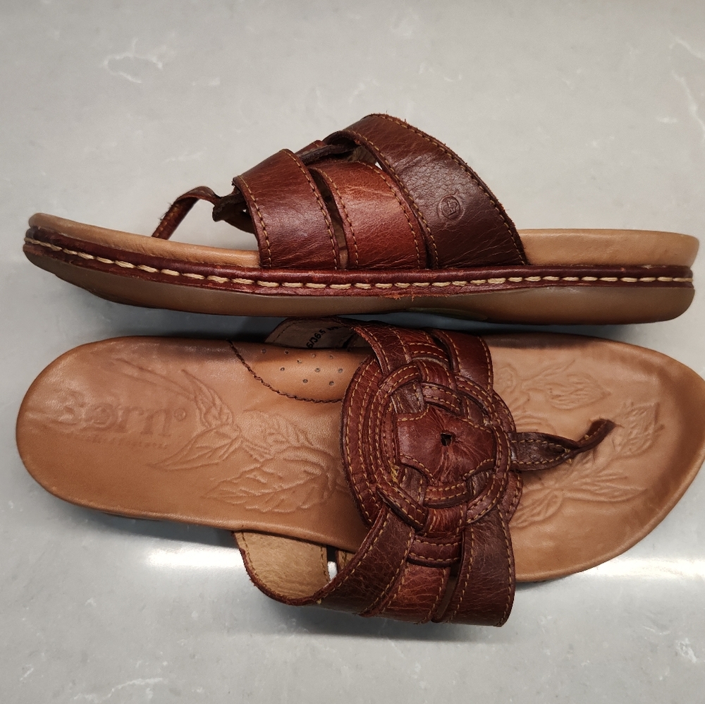 Born Women's Brown Thong Sandals W81843 6M - Picture 8 of 8